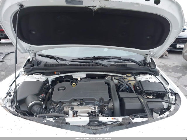 1G1ZD5ST6NF127963 Chevrolet Malibu Fwd Lt