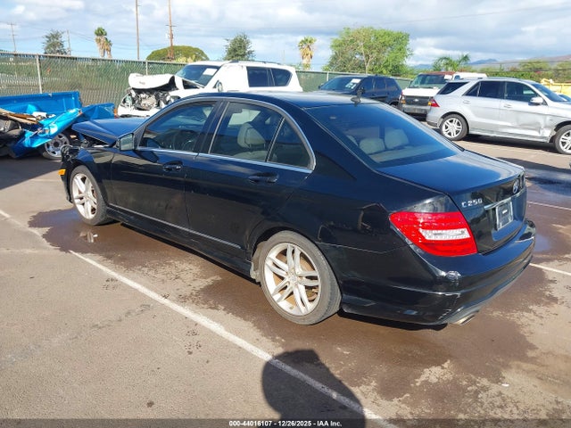 Aukcja sprzedaży 2013 Mercedes-benz C 250 Sport, vin: WDDGF4HB3DA755143, numer aukcji: 44016107
