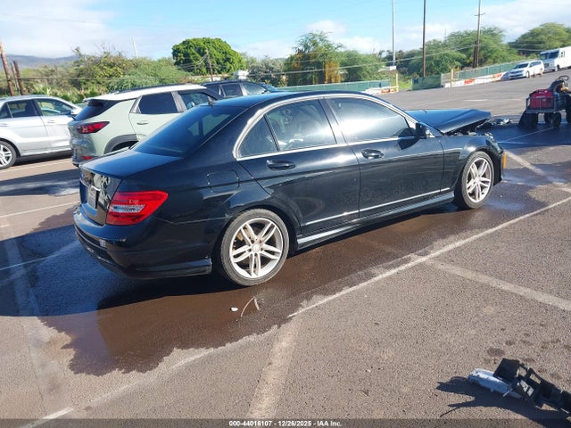 Aukcja sprzedaży 2013 Mercedes-benz C 250 Sport, vin: WDDGF4HB3DA755143, numer aukcji: 44016107