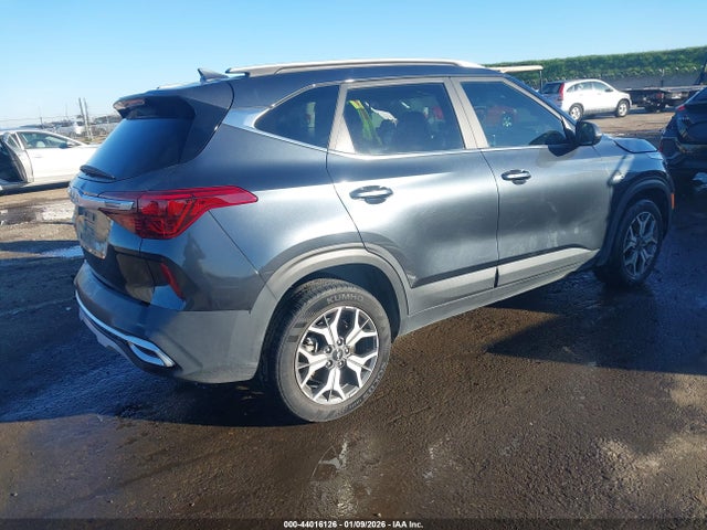 KIA SELTOS EX 2022 KNDERCAA7N7294905 Image 4