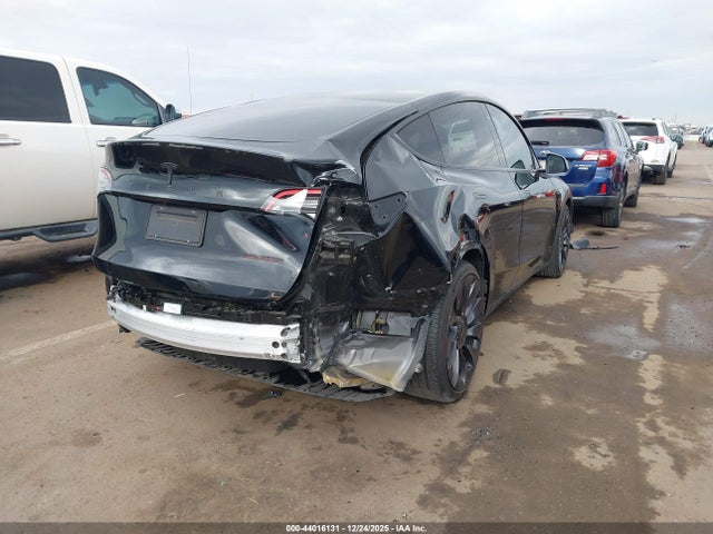 2021 TESLA MODEL Y 5YJYGDEF5MF266608 Photo 5