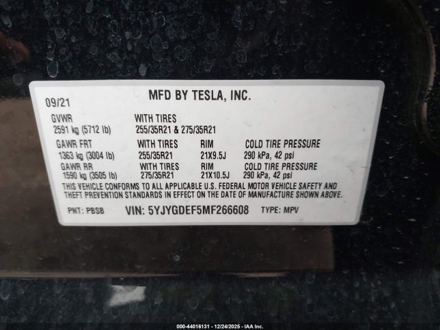 2021 TESLA MODEL Y 5YJYGDEF5MF266608 Photo 8