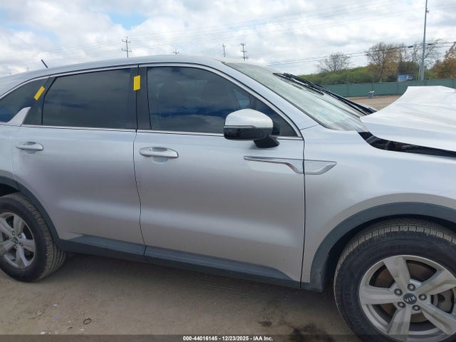 5XYRGDLC3MG036071 KIA SORENTO LX
