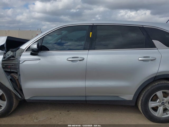 5XYRGDLC3MG036071 KIA SORENTO LX