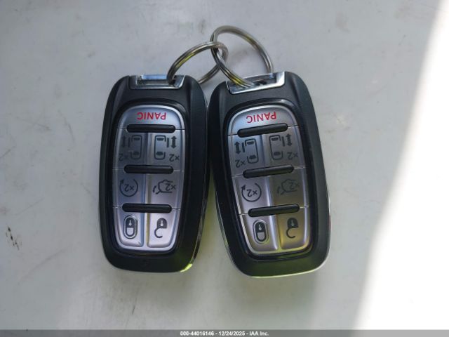 2023 CHRYSLER VOYAGER 2C4RC1CG7PR610765 Photo 10