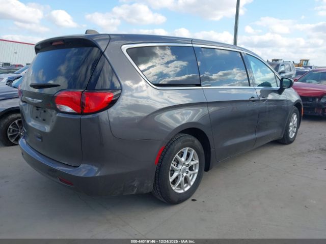 2023 CHRYSLER VOYAGER 2C4RC1CG7PR610765 Photo 3