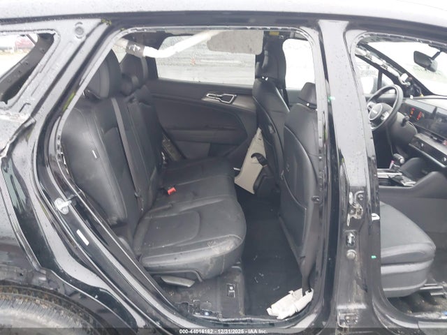 5XYK3CDF8SG309048 KIA Sportage Ex
