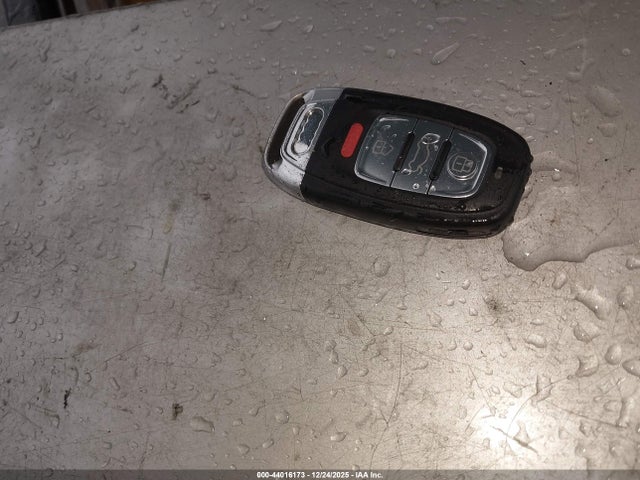 2013 AUDI A4 WAUAFAFL2DA194764 Photo 10