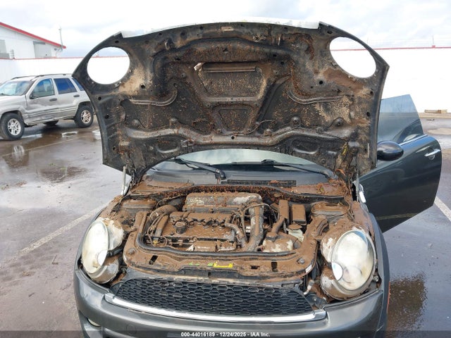 2011 MINI COOPER S CLUBMAN WMWZG3C55BTY36168 Photo 5