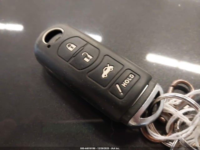 JM1BM1T76G1298263 Mazda Mazda3 I Sport