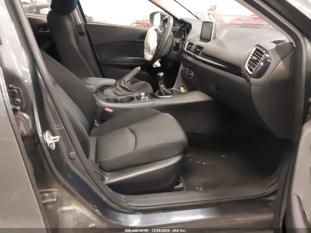 JM1BM1T76G1298263 Mazda Mazda3 I Sport