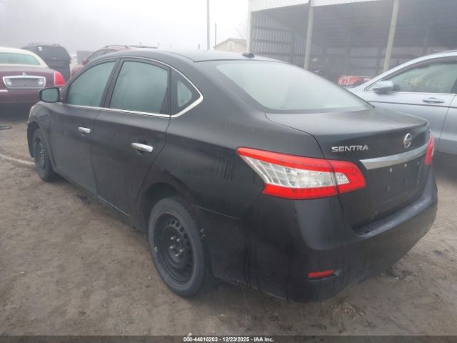 2015 NISSAN SENTRA 3N1AB7AP4FL646174 Photo 2