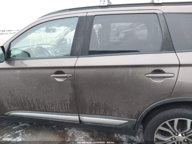 Mitsubishi Outlander Sel 2016 JA4AZ3A3XGZ042941 Image 14