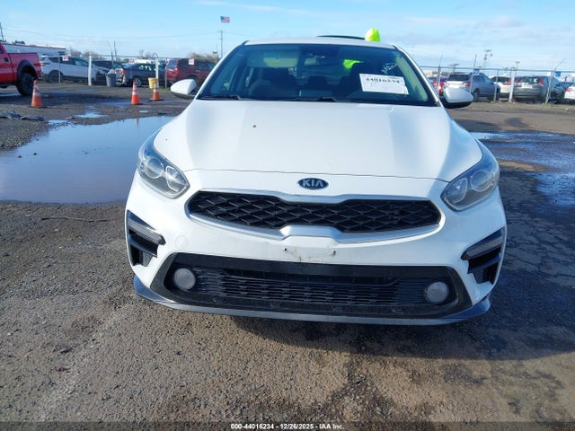 3KPF24AD1KE035735 KIA Forte Lxs