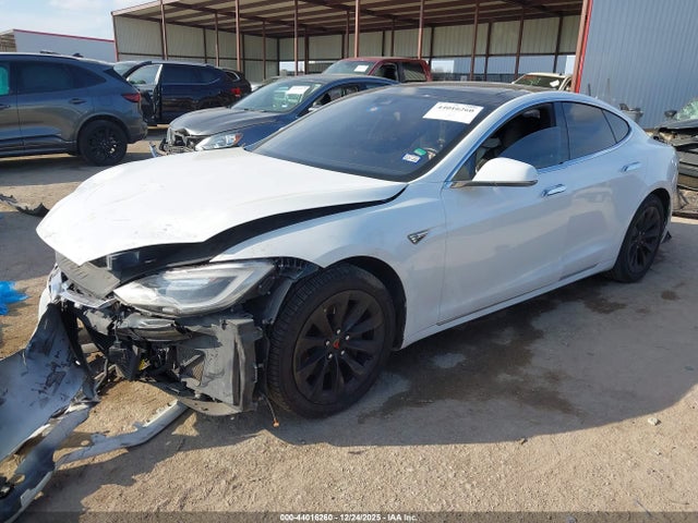 2016 TESLA MODEL S 5YJSA1E16GF150560 Photo 1