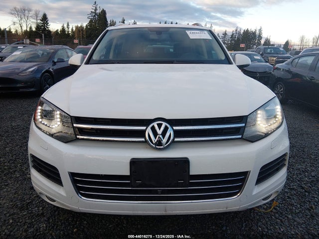 WVGEP9BP3ED010663 Volkswagen Touareg Tdi Executive