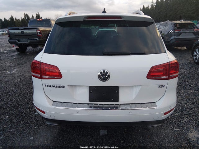 WVGEP9BP3ED010663 Volkswagen Touareg Tdi Executive