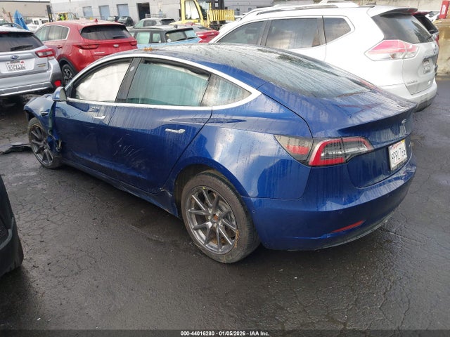 2019 TESLA MODEL 3 5YJ3E1EB3KF390997 Photo 2