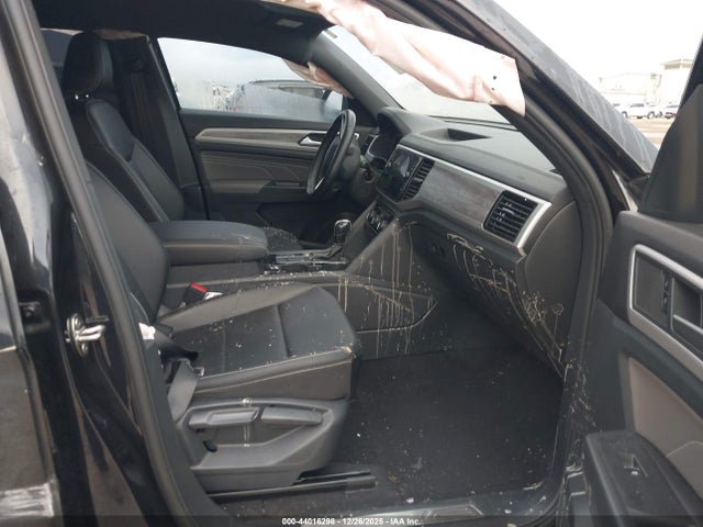 2023 VOLKSWAGEN ATLAS CROSS SPORT 1V2WC2CA0PC213085 Photo 4