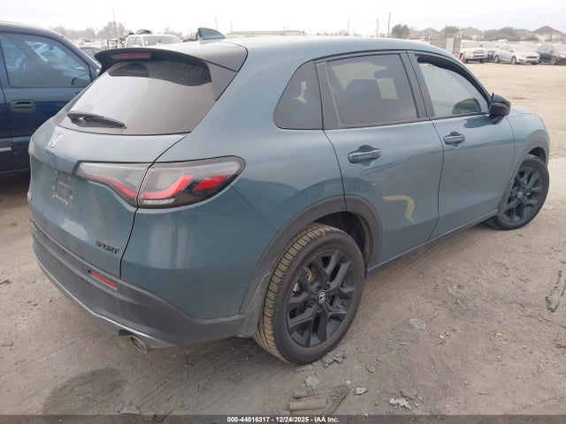 2024 HONDA HR-V 3CZRZ1H52RM753472 Photo 3