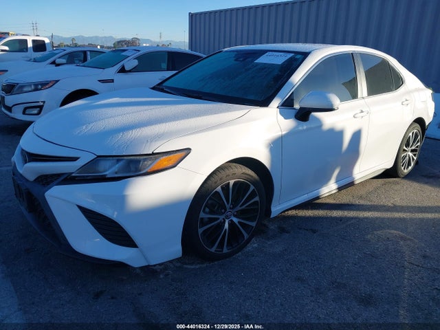 2019 TOYOTA CAMRY 4T1B11HK6KU283237 Photo 1