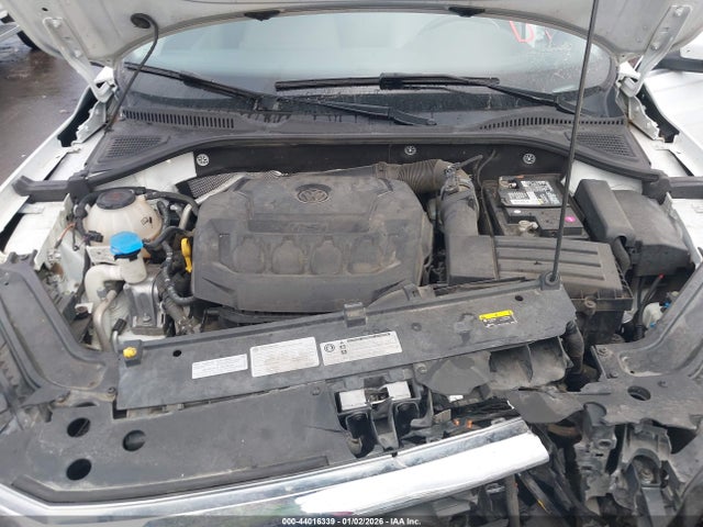 1VWWA7A35LC020821 Volkswagen Passat 2.0t Se