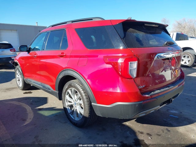 2021 FORD EXPLORER 1FMSK8DH3MGA40664 Photo 2