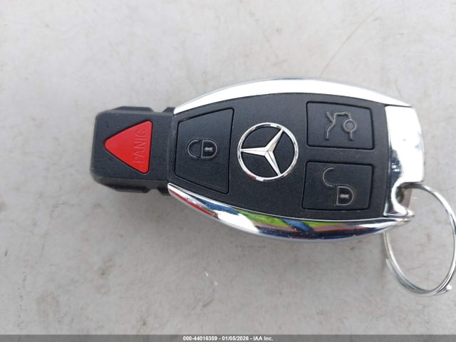 2016 MERCEDES-BENZ C 300 55SWF4KB7GU135484 Photo 10