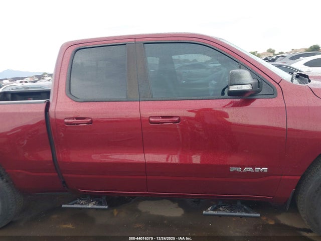 1C6RREBT5NN358553 RAM 1500 Big Horn 4x2 6&#039;4 Box