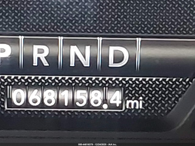 1C6RREBT5NN358553 RAM 1500 Big Horn 4x2 6&#039;4 Box