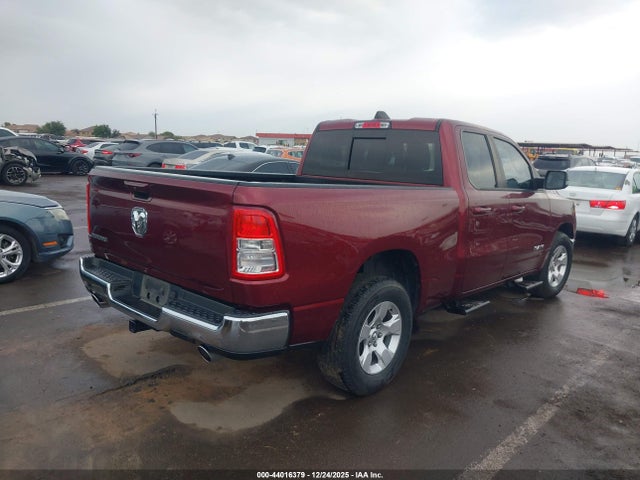 1C6RREBT5NN358553 RAM 1500 Big Horn 4x2 6&#039;4 Box