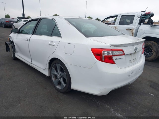 4T1BK1FK6EU026132 Toyota Camry Se V6