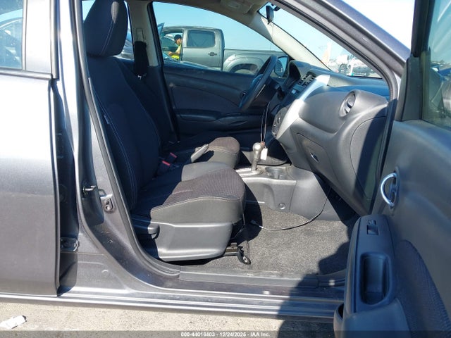 3N1CN7AP7GL890967 Nissan Versa 1.6 Sv