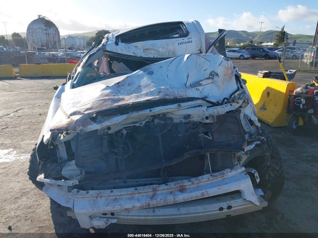 5TFAY5F11HX601902 Toyota Tundra Platinum 5.7l V8