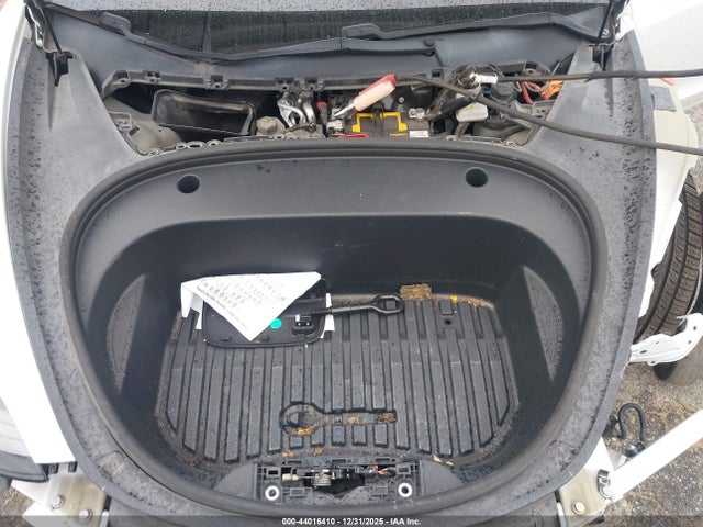 2021 TESLA MODEL 3 5YJ3E1EB4MF872672 Photo 9