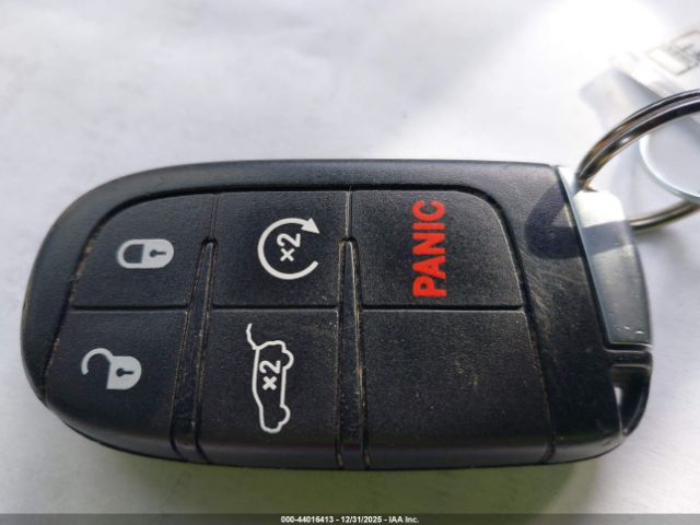 2018 JEEP GRAND CHEROKEE 1C4RJFBG7JC435857 Photo 10