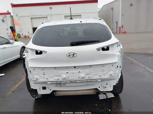 KM8J3CA29HU423883 Hyundai Tucson Eco