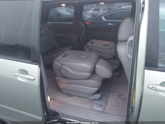 2010 TOYOTA SIENNA 5TDYK4CC0AS296372 Photo 7