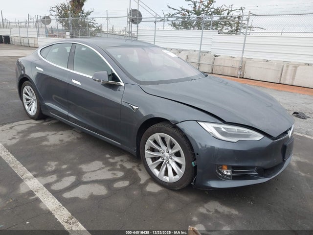 2019 TESLA MODEL S 5YJSA1E26KF331126 Photo 0
