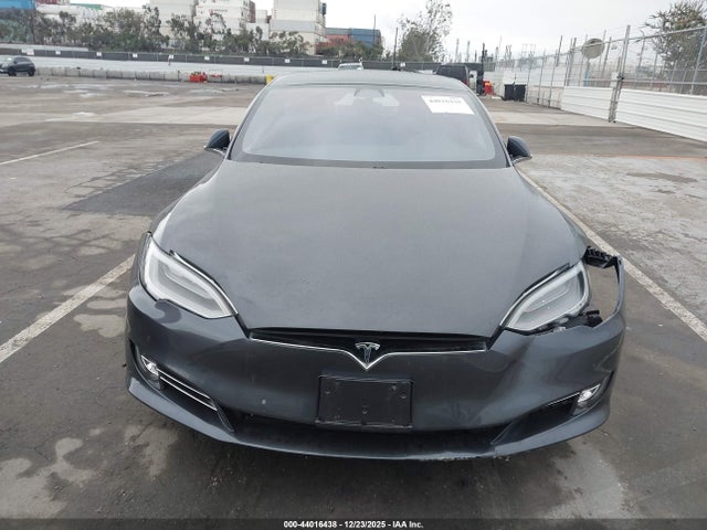 Tesla Model S 100d/75d/long Range/standard Range 2019 5YJSA1E26KF331126 Image 11