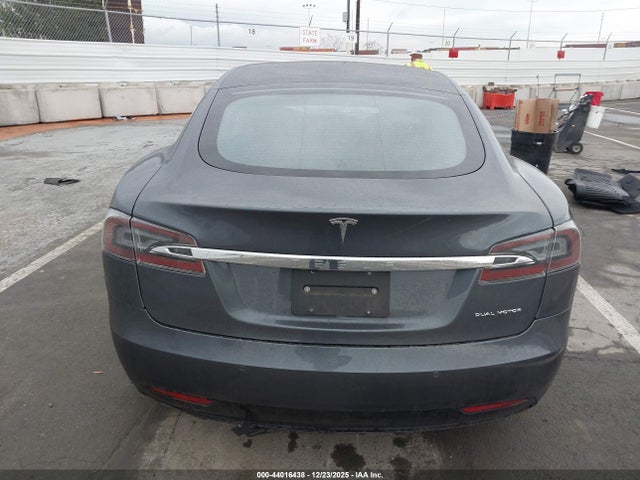 Tesla Model S 100d/75d/long Range/standard Range 2019 5YJSA1E26KF331126 Image 15