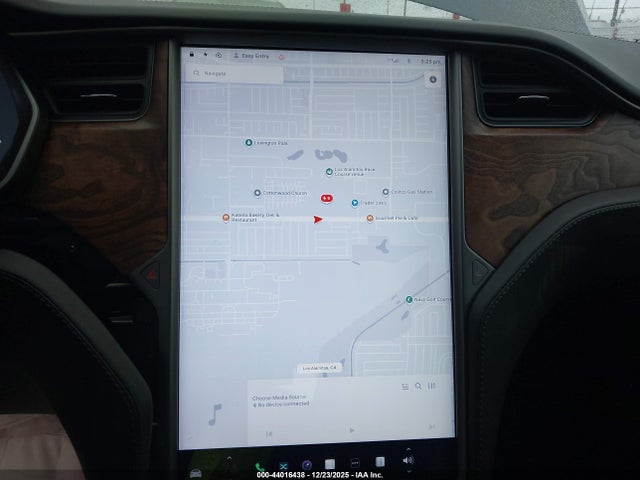 Tesla Model S 100d/75d/long Range/standard Range 2019 5YJSA1E26KF331126 Image 17