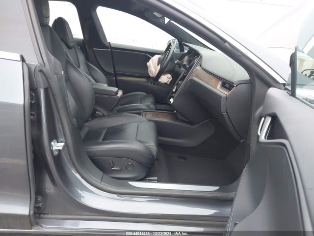 2019 TESLA MODEL S 5YJSA1E26KF331126 Photo 4