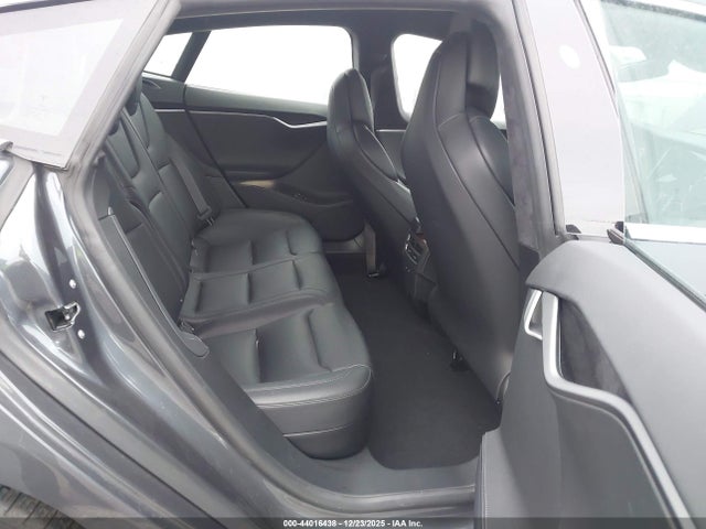 2019 TESLA MODEL S 5YJSA1E26KF331126 Photo 7
