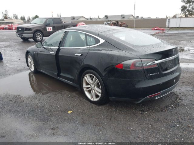 2015 TESLA MODEL S 5YJSA1S2XFF097437 Photo 2
