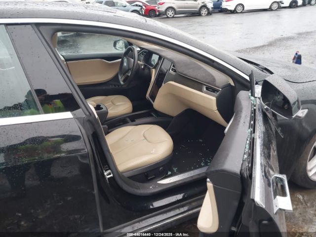 2015 TESLA MODEL S 5YJSA1S2XFF097437 Photo 4