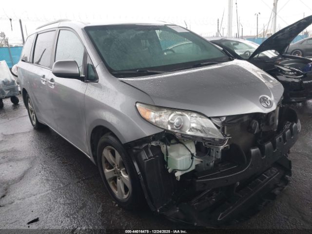 2017 TOYOTA SIENNA 5TDKZ3DC5HS773253