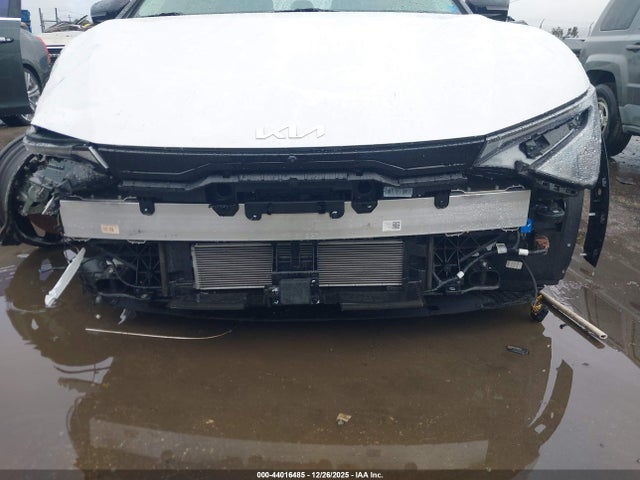 2025 KIA EV6 5XYC34JA4SG008571 Photo 5