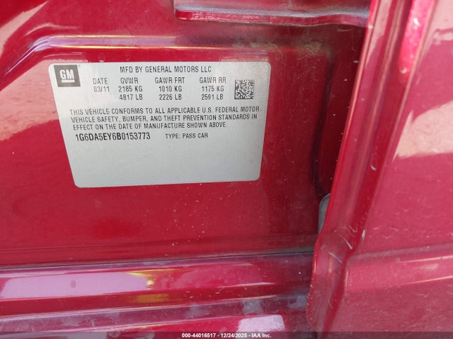 2011 CADILLAC CTS 1G6DA5EY6B0153773 Photo 8