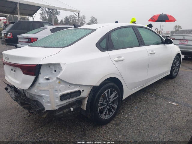 3KPF24AD4RE743620 KIA Forte Lxs